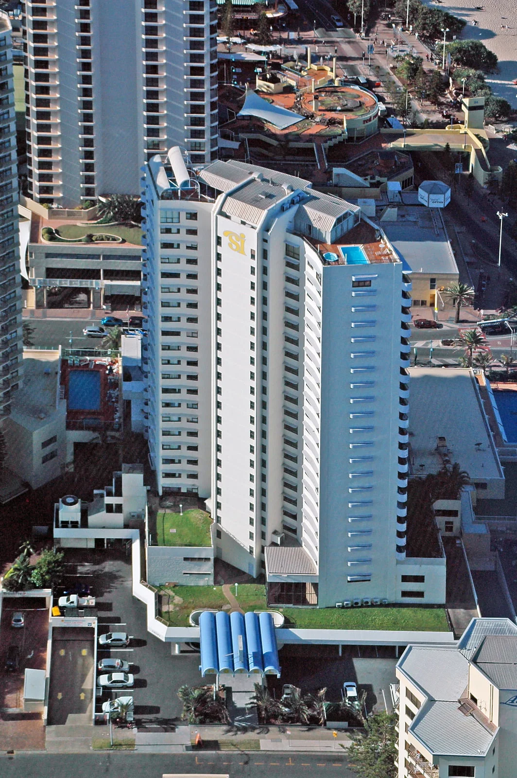 Gold Coast accommodation  Surfers Paradise Apartments - Surfers  International Resort Gold Coast